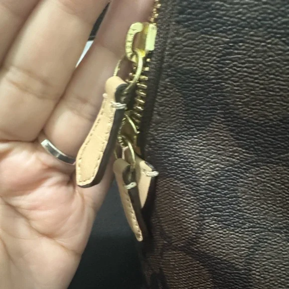 Coach Payton Dome Brown and Tan Signature Satchel - Picture 5 of 9